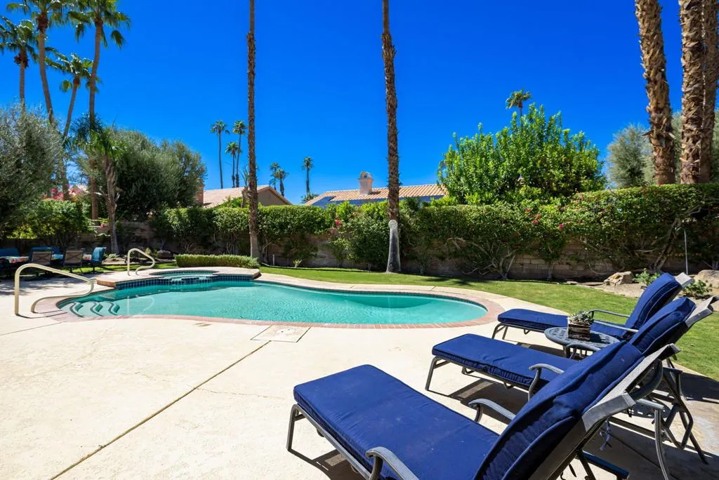 407 Cypress Point Drive, Palm Desert, California 92211 home-pic-34
