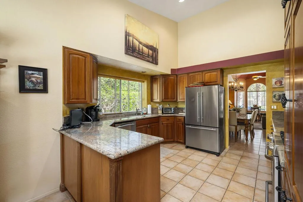 407 Cypress Point Drive, Palm Desert, California 92211 home-pic-24