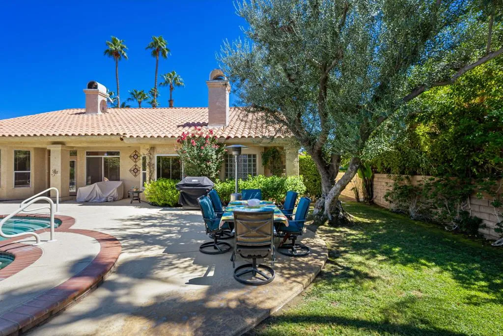 407 Cypress Point Drive, Palm Desert, California 92211 home-pic-39