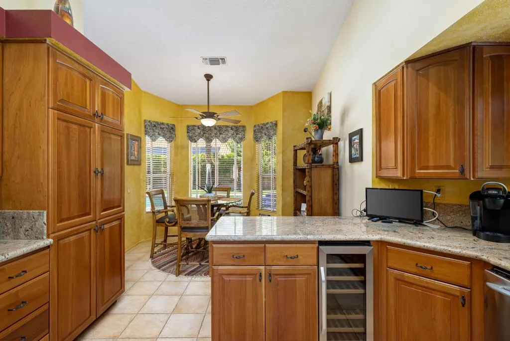407 Cypress Point Drive, Palm Desert, California 92211 home-pic-31
