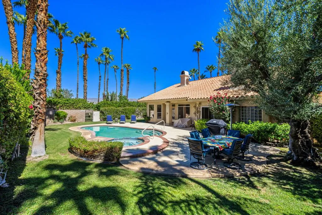 407 Cypress Point Drive, Palm Desert, California 92211 home-pic-38