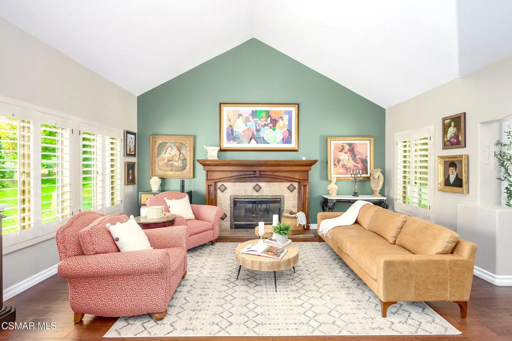 5567 Spring Hill Court, Westlake Village, California 91362 home-pic-4