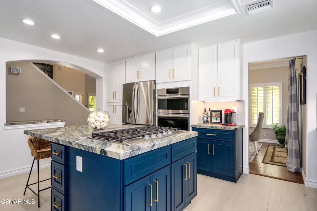 5567 Spring Hill Court, Westlake Village, California 91362 home-pic-13