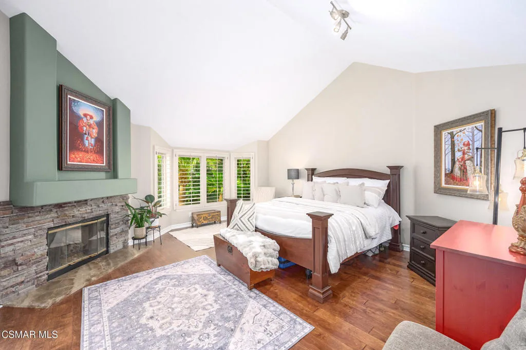 5567 Spring Hill Court, Westlake Village, California 91362 home-pic-36