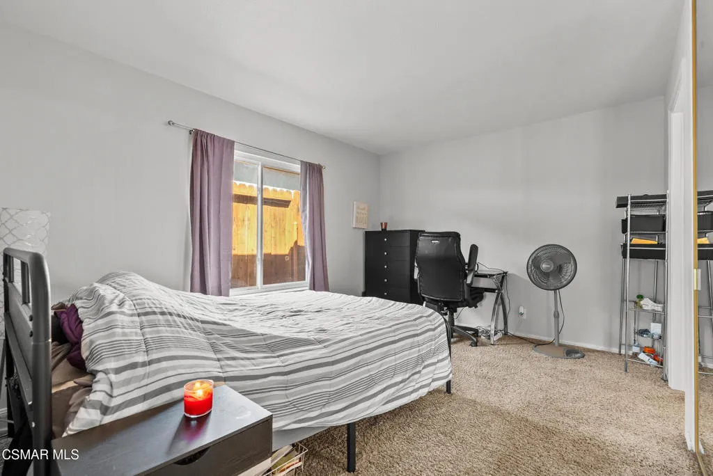 3998 E Celia Court, Simi Valley, California 93063 home-pic-32