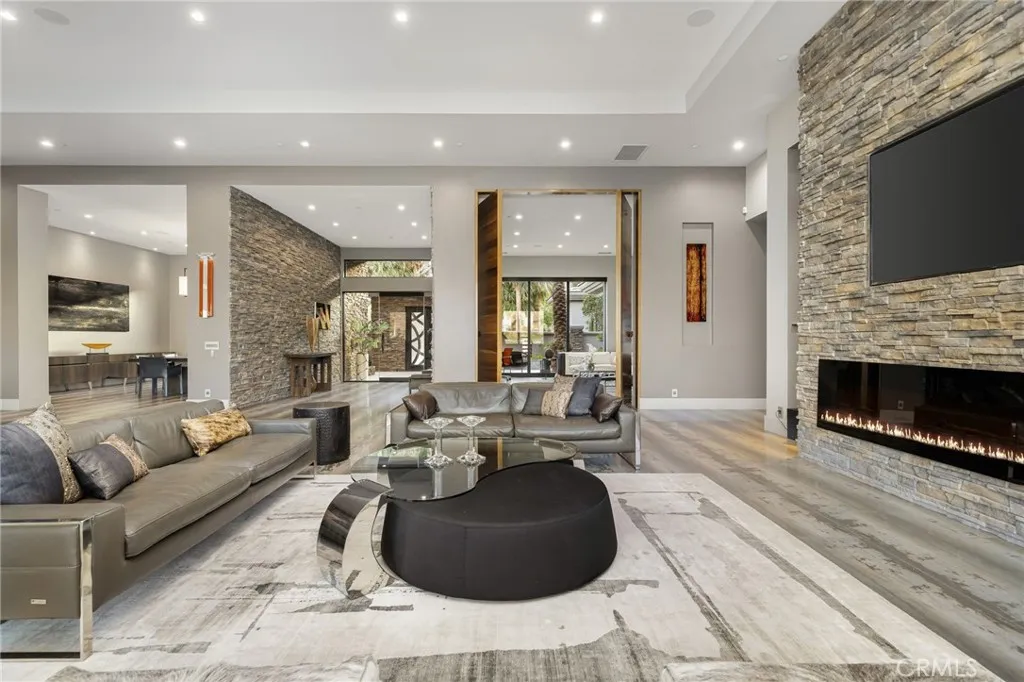49967 Ridge View Way, Palm Desert, California 92260 home-pic-11