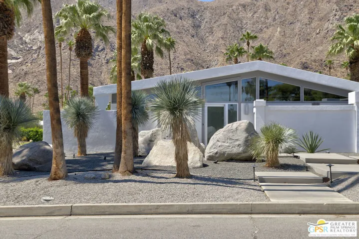 963 N Via Monte Vista, Palm Springs, California 92262