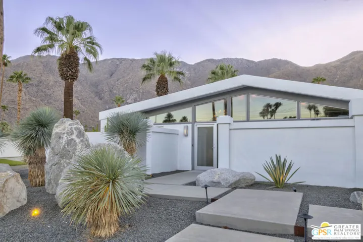 963 N Via Monte Vista, Palm Springs, California 92262