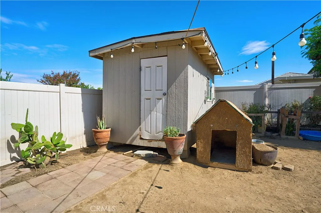 3377 Cabrillo Court, Perris, California 92570 home-pic-33