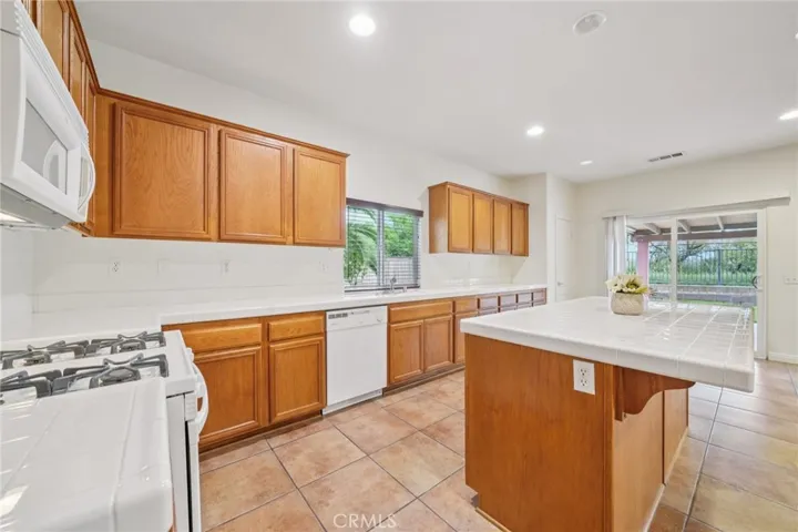 33616 Magnetite Street, Menifee, California 92584