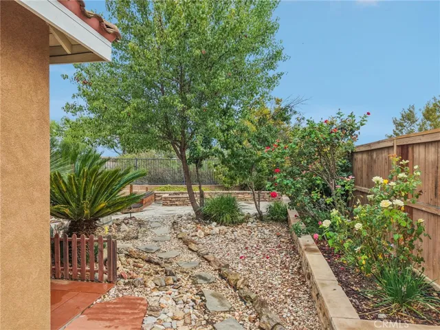 33616 Magnetite Street, Menifee, California 92584