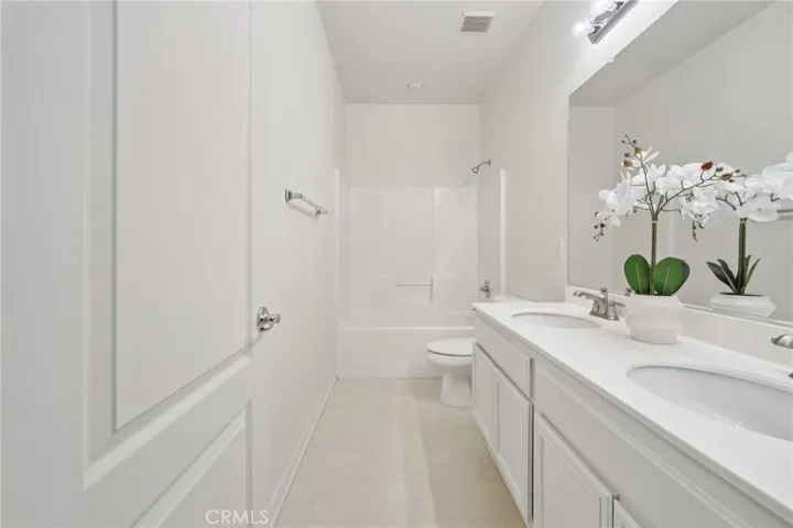 33616 Magnetite Street, Menifee, California 92584