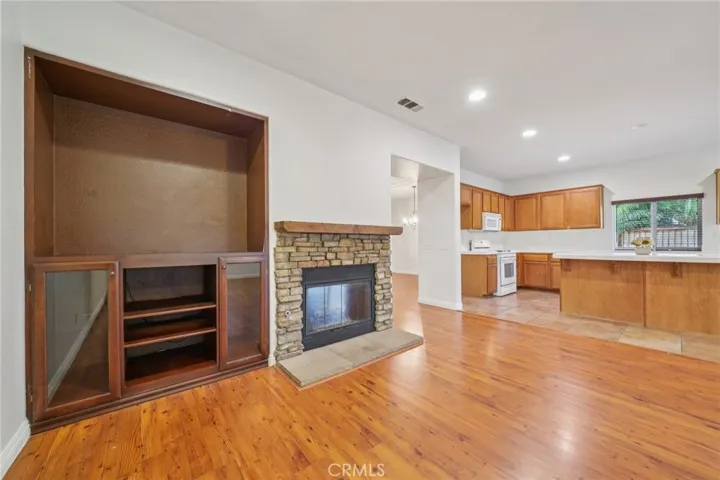 33616 Magnetite Street, Menifee, California 92584
