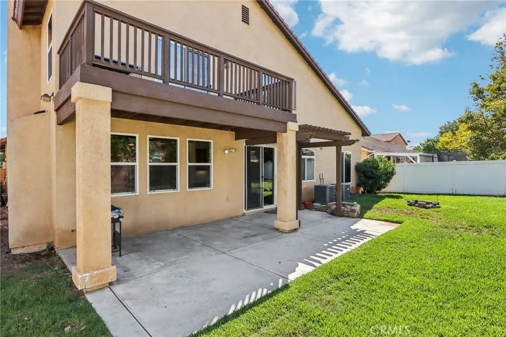 34213 Clovis Way, Wildomar, California 92595 home-pic-33