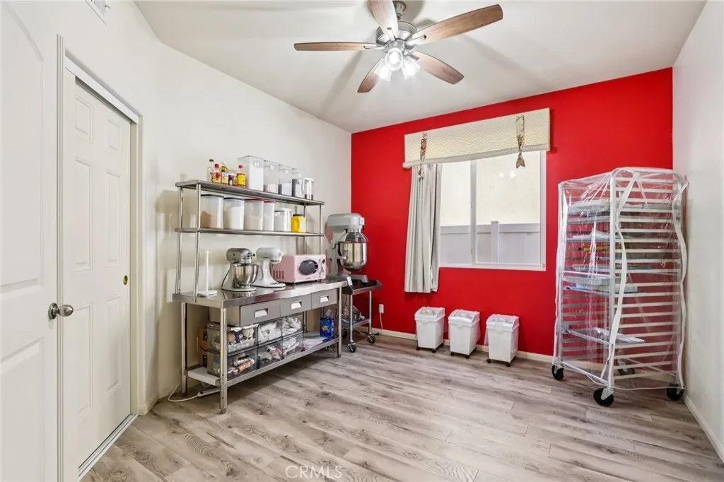 34213 Clovis Way, Wildomar, California 92595 home-pic-8