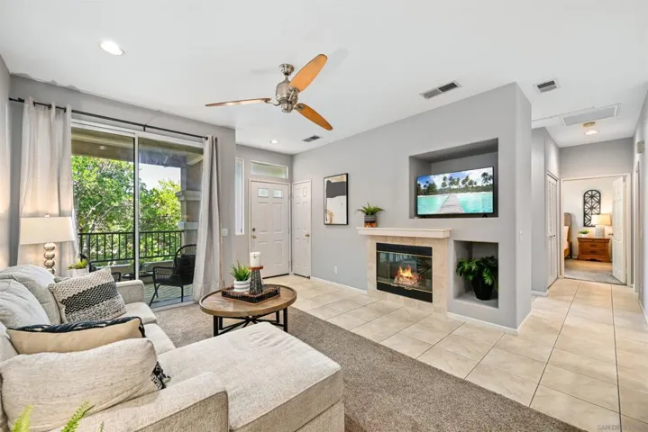 10756 Sabre Hill Dr 265, San Diego, California 92128
