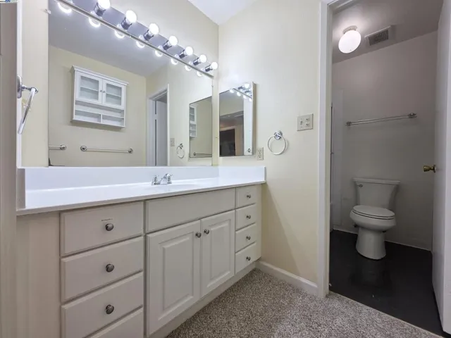 2716 Oak Rd 117, Walnut Creek, California 94597