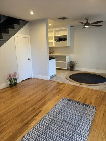 10602 Landale Street, Toluca Lake, California 91602