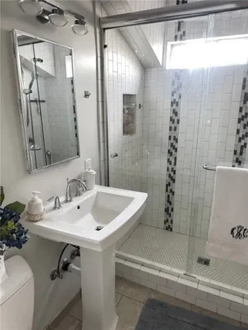 10602 Landale Street, Toluca Lake, California 91602