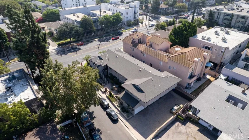 10602 Landale Street, Toluca Lake, California 91602