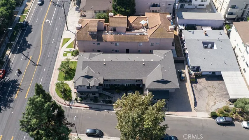 10602 Landale Street, Toluca Lake, California 91602