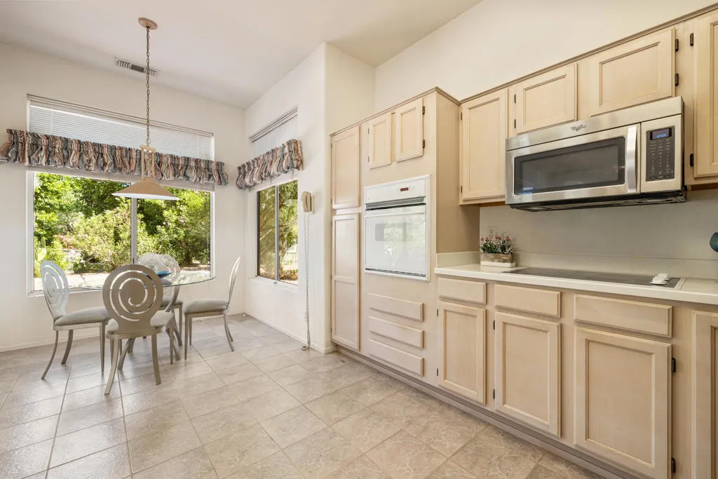 78302 Silver Sage Drive, Palm Desert, California 92211 home-pic-18