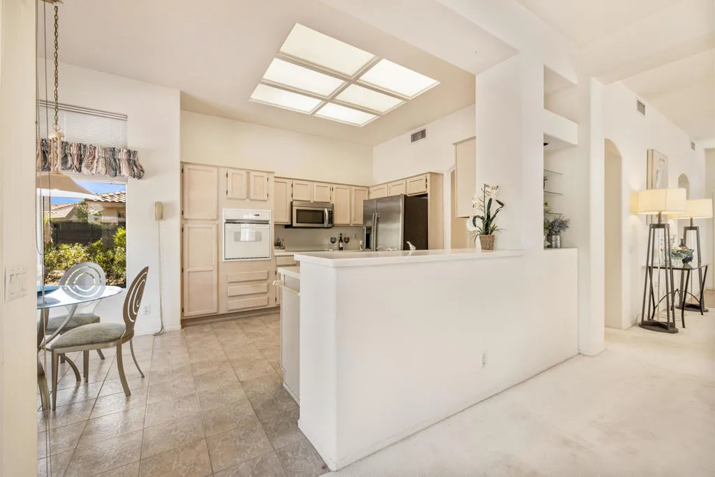78302 Silver Sage Drive, Palm Desert, California 92211 home-pic-16