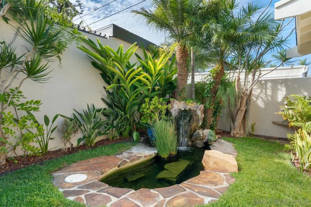 1860 Montecito W, San Diego, California 92103 home-pic-64