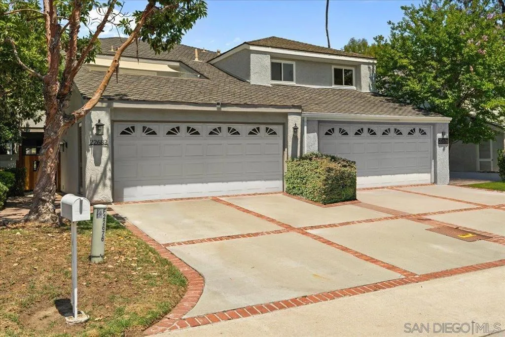 22682 S Canada Ct, Lake Forest, California 92630 home-pic-36