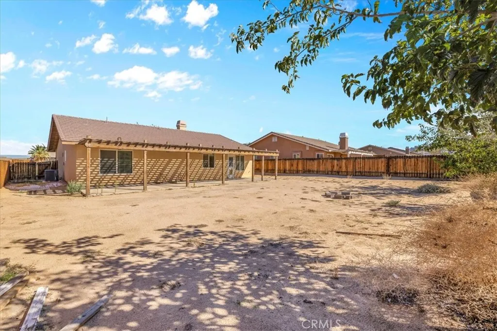 5154 Split Rock Avenue, 29 Palms, California 92277 home-pic-26
