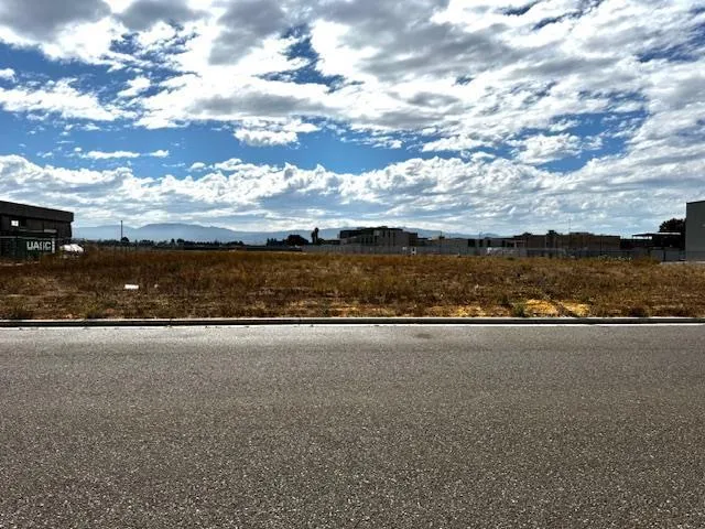 1930 Airway Drive, Hollister, California 95023