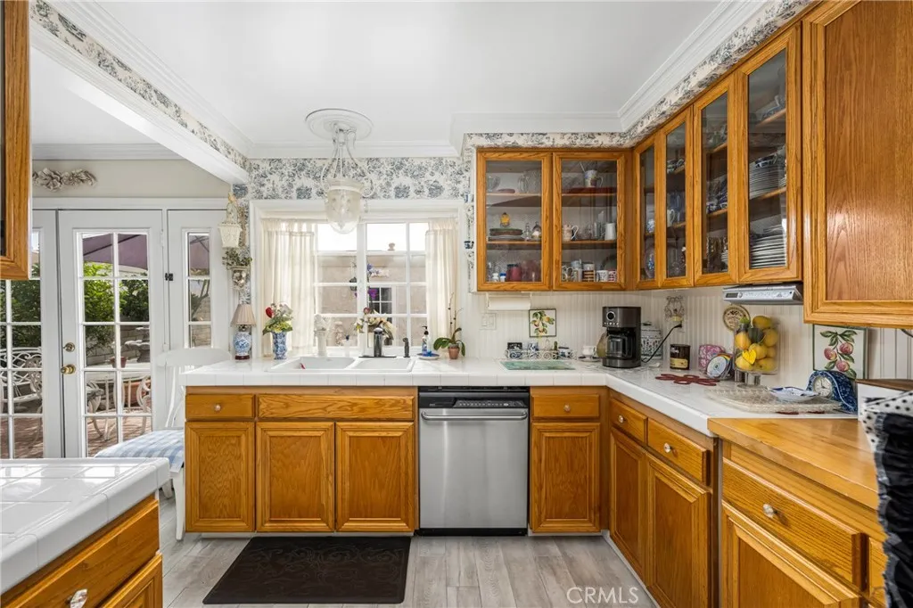 6837 Amelia, Cypress, California 90630 home-pic-20