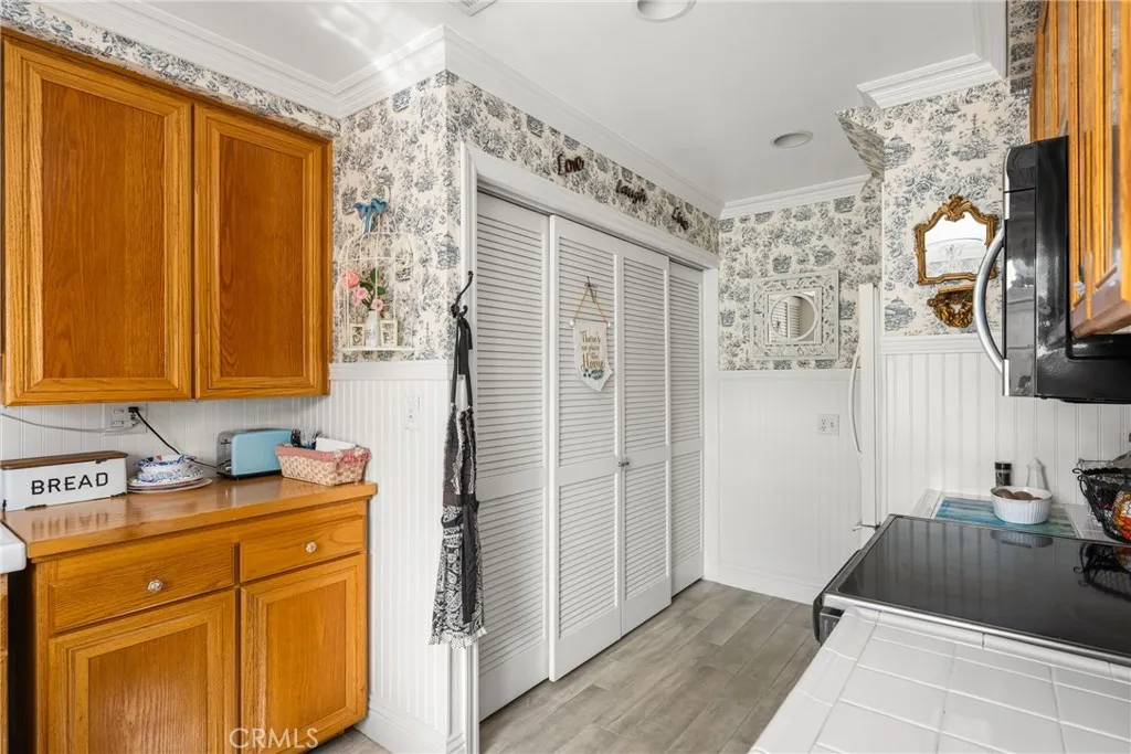 6837 Amelia, Cypress, California 90630 home-pic-21