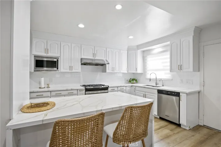 15813 Lonecrest Drive, Hacienda Heights, California 91745