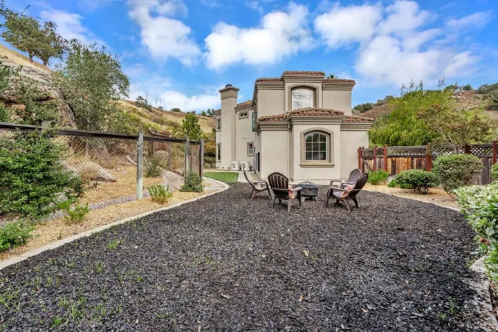 6565 Stonehill Drive, San Jose, California 95120