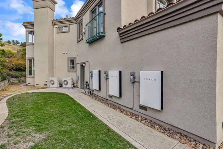 6565 Stonehill Drive, San Jose, California 95120