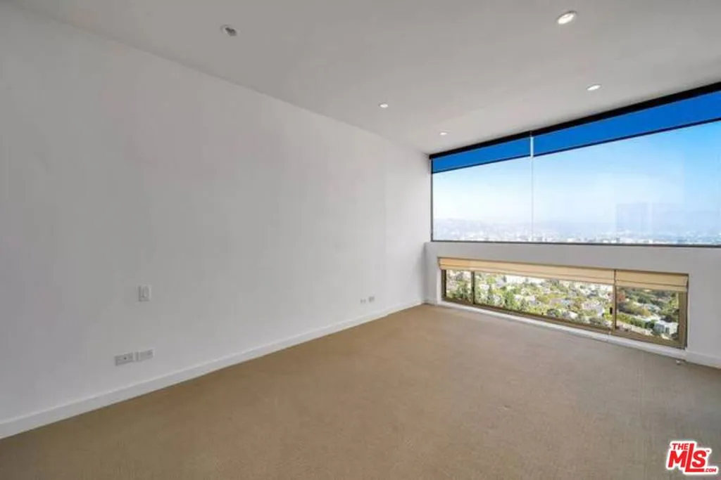 2220 Avenue Of The Stars 2004w, Los Angeles, California 90067 home-pic-20