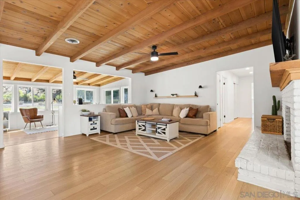 13509 E Lakeview Rd, Lakeside, California 92040 home-pic-14