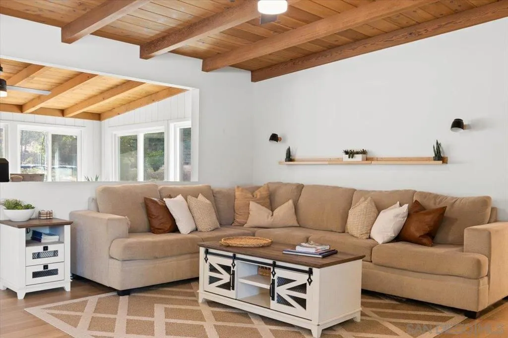 13509 E Lakeview Rd, Lakeside, California 92040 home-pic-16