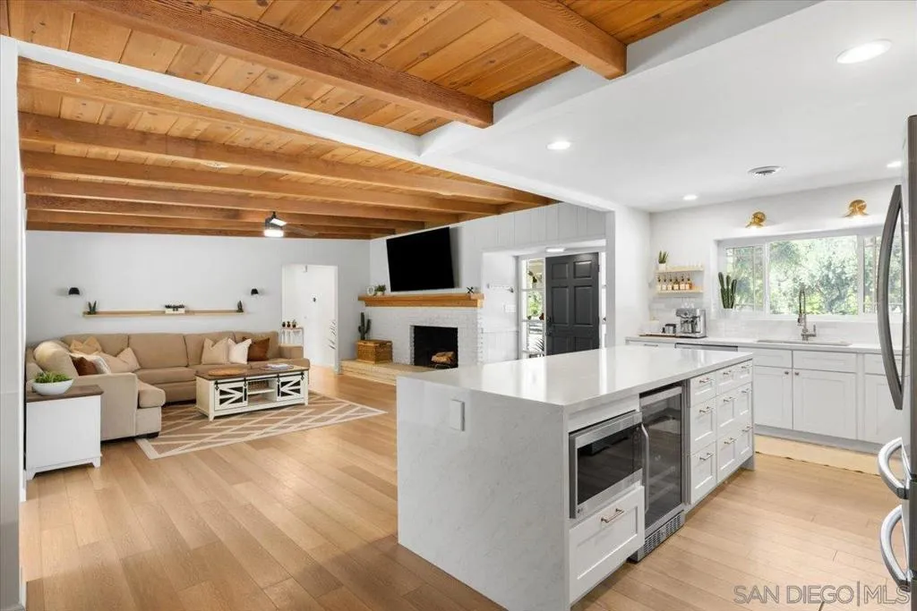 13509 E Lakeview Rd, Lakeside, California 92040 home-pic-10