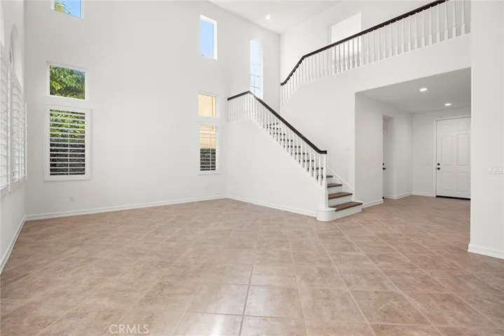 Living Room Shows Light and Bright