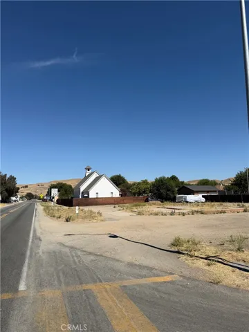 1 St Street, Shandon, California 93461