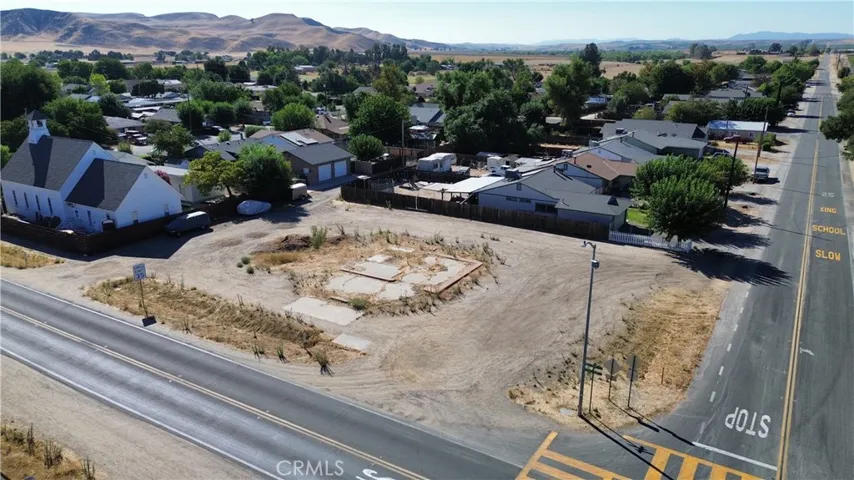 1 St Street, Shandon, California 93461