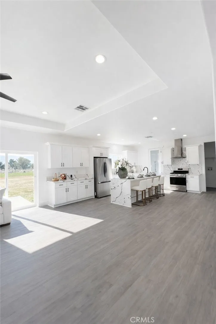 8746 W Avenue D4, Lancaster, California 93536 home-pic-17
