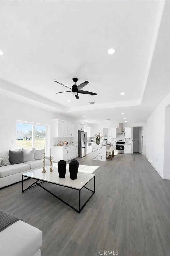 8746 W Avenue D4, Lancaster, California 93536 home-pic-4