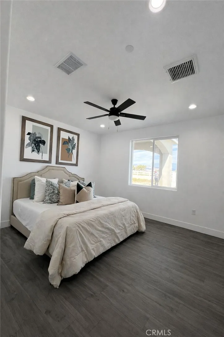 8746 W Avenue D4, Lancaster, California 93536 home-pic-9