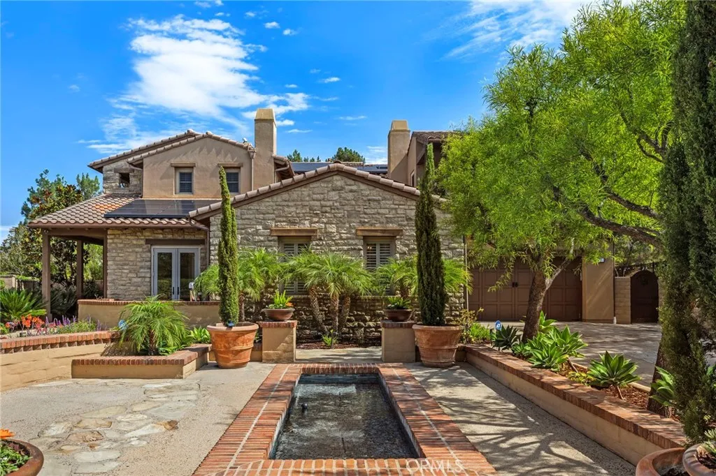 6 Pistoria, Ladera Ranch, California 92694 home-pic-2