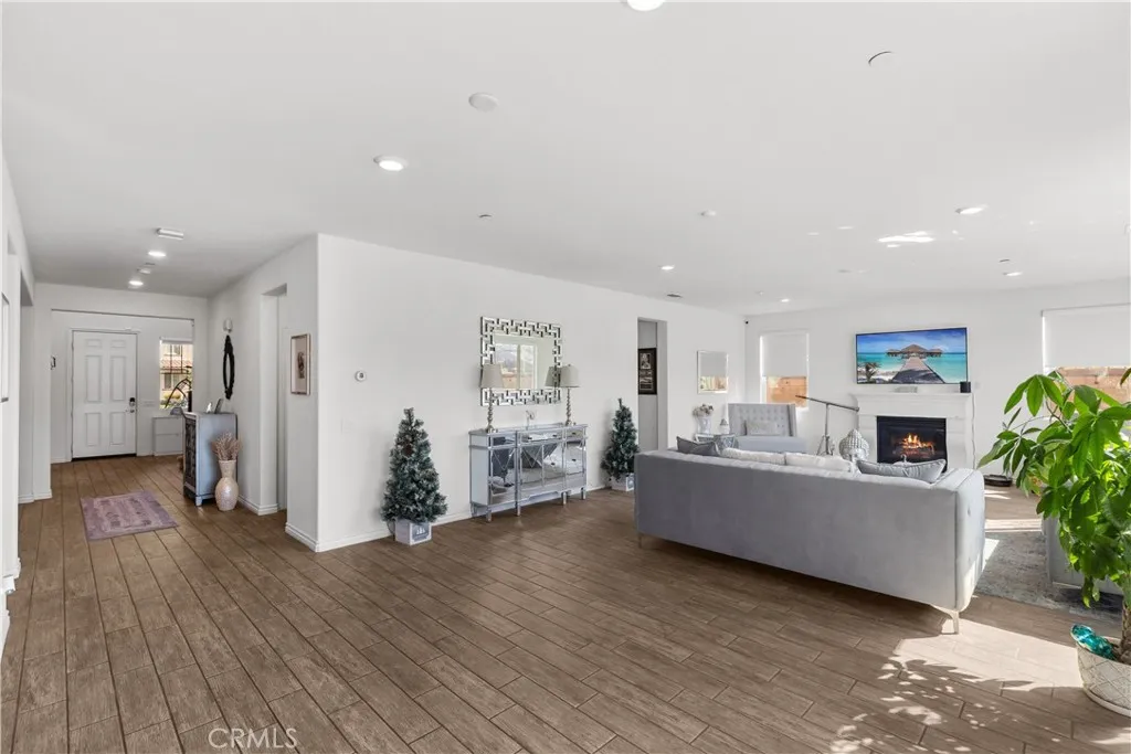 30631 Mulberry Court, Temecula, California 92591 home-pic-12