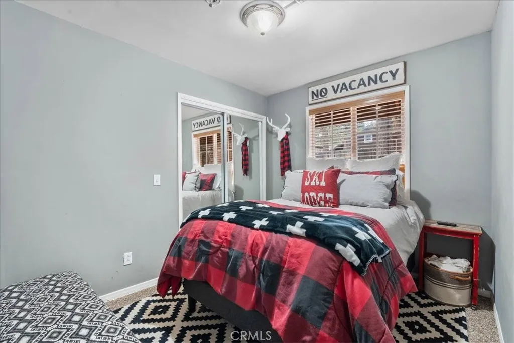 713 Los Angeles Avenue, Sugarloaf, California 92386 home-pic-11