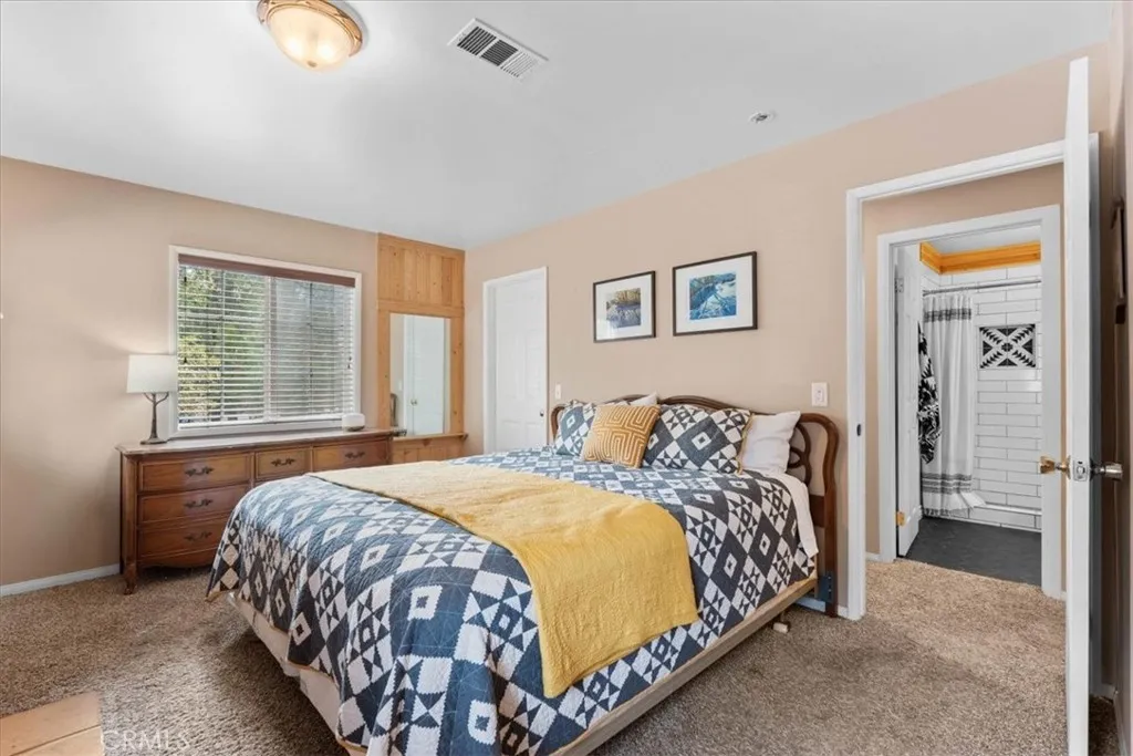 713 Los Angeles Avenue, Sugarloaf, California 92386 home-pic-16